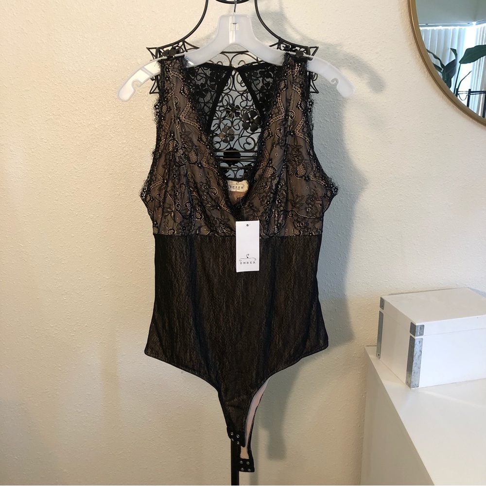❌SOLD❌NWT Ember Sexy Lace Body Suit - L